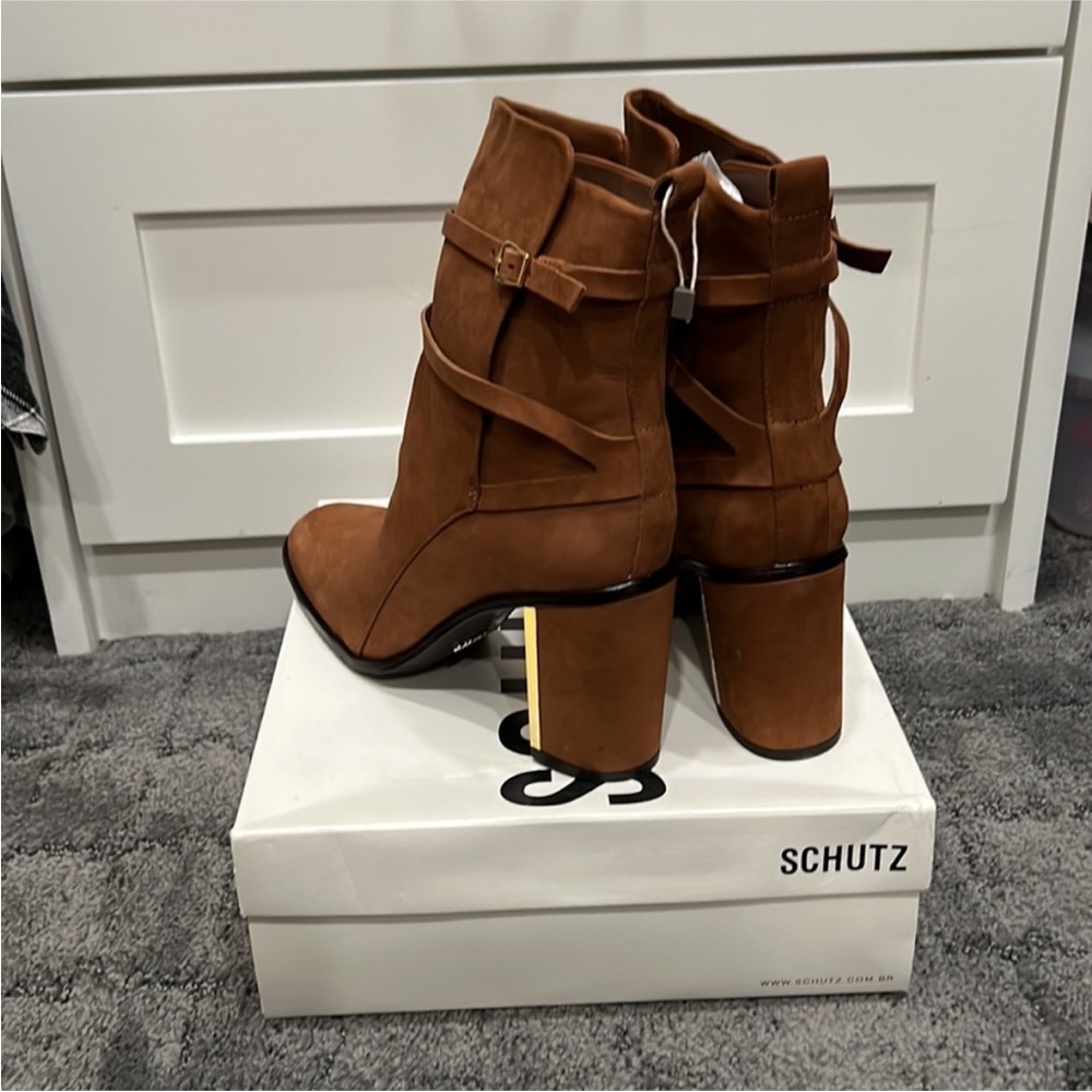 SCHUTZ Women's Brown Suede Boots